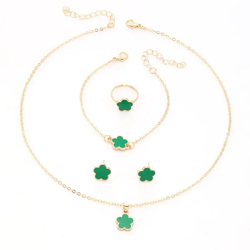 Women’s Jewelry Set – Black Flower in Gold Finish