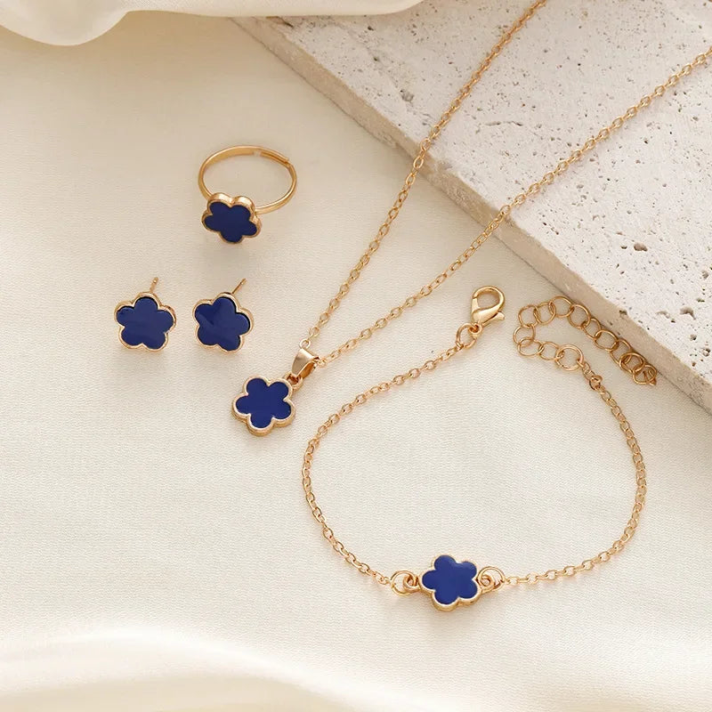 Women’s Jewelry Set – Black Flower in Gold Finish